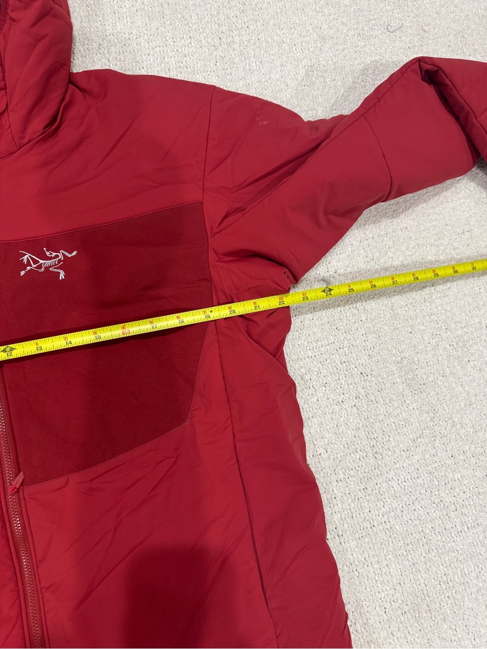 Arc’teryx Proton LT Hoody Men’s Large Red Insulated Hooded Jacket - Picture 12 of 12
